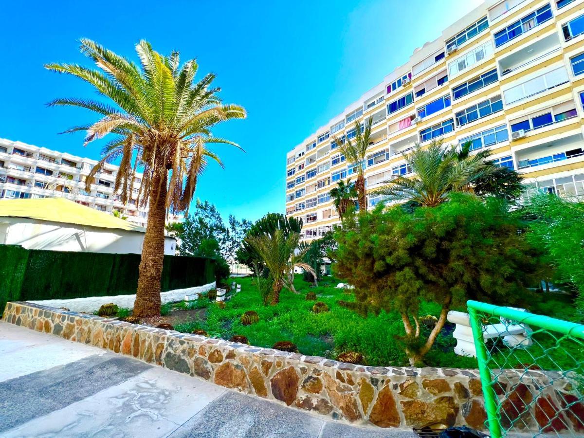 Cozy Apartment Near Yumbo Playa del Inglés Exterior foto